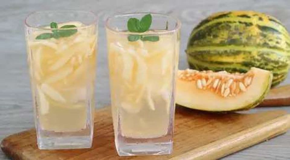 Resep Mudah dan Simple Es Blewah Hanya Menggunakan 3 Bahan