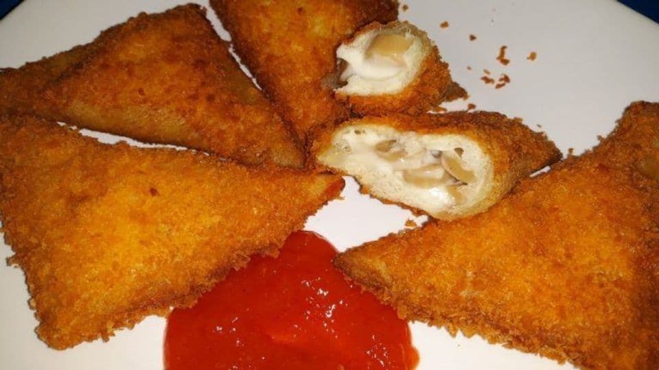 Resep dan Ide Jualan Roti Goreng Isi Sosis dan Mayonaise