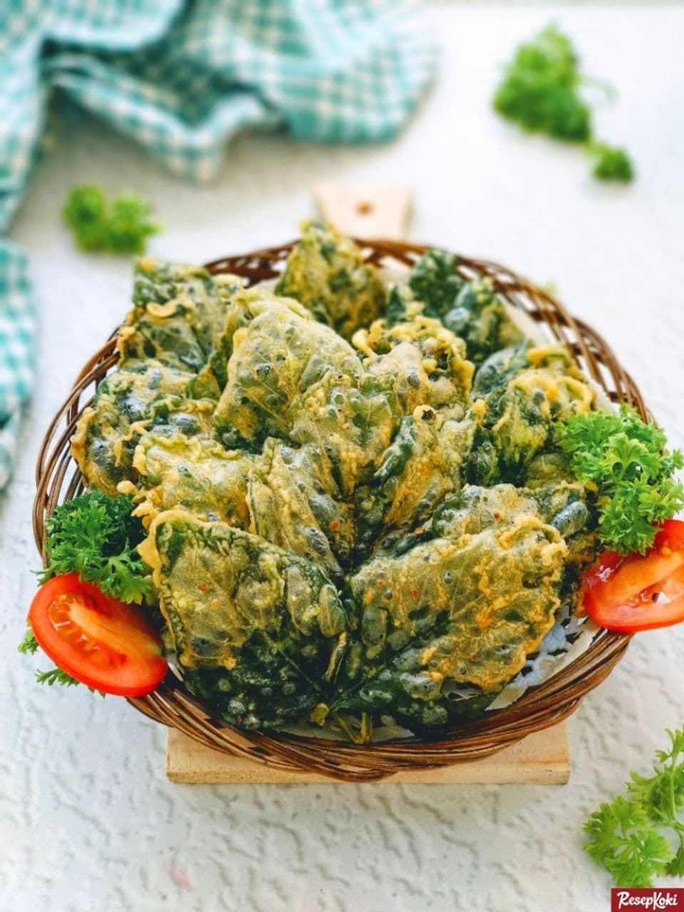 Ide Bisnis Keripik Bayam: Beragam Manfaat dan Resep Pengolahannya