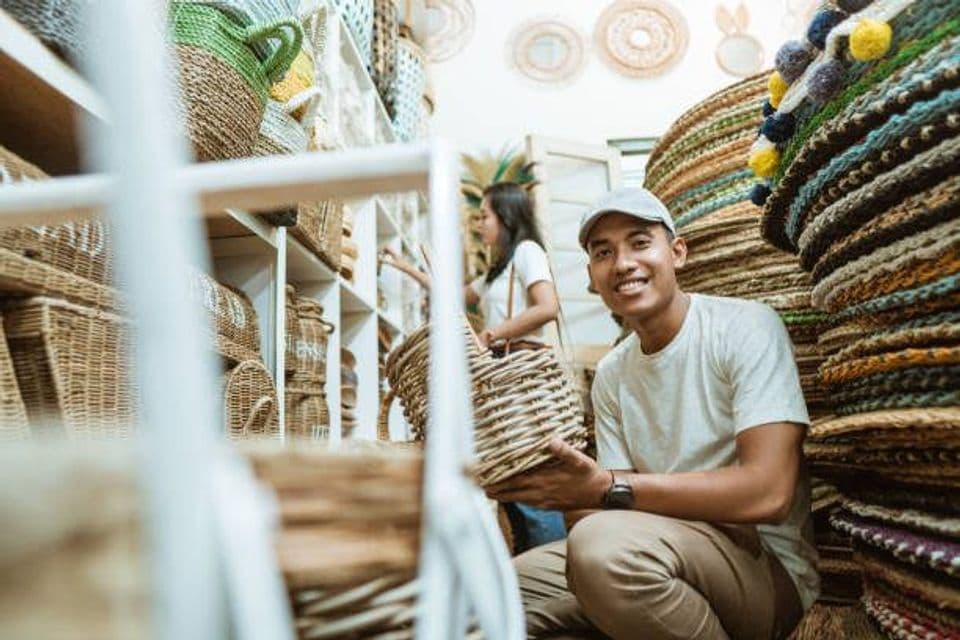 Aesthetic Anyaman Rotan: Keunggulan, Fungsi, dan Peluang Usahanya