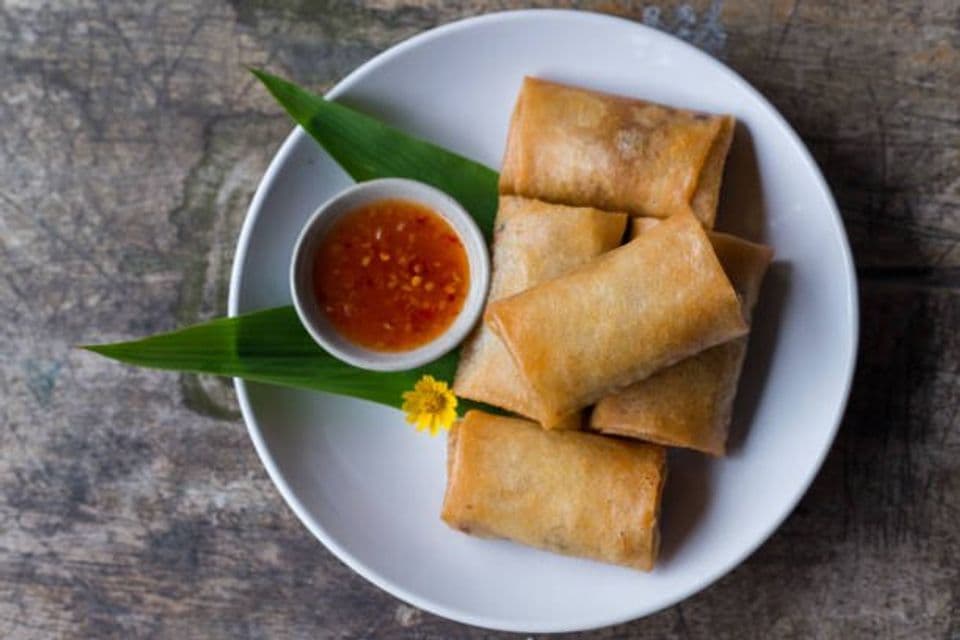 Bisnis Lumpia Jamur Tiram: Keuntungan, Tantangan dan Strategi Marketingnya